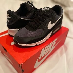 NIKE Air max 90. Size 11.  Iron grey/white dark smoke grey.